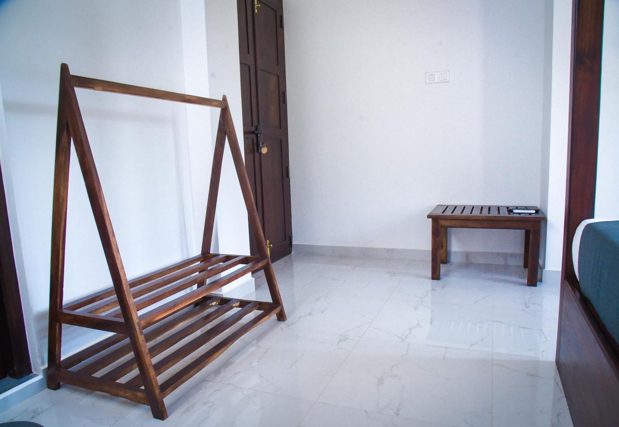 Ever Breeze Ella Hotel ภายนอก รูปภาพ